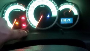 Регулировка яркости панели приборов Toyota Corolla Verso