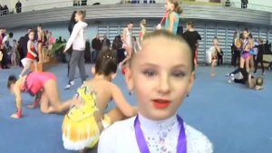 Мисс Николь и Пупси Кира клип? ( не сравнение)