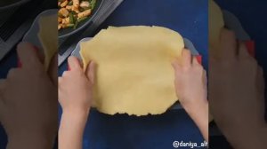 Открытый пирог с курицей