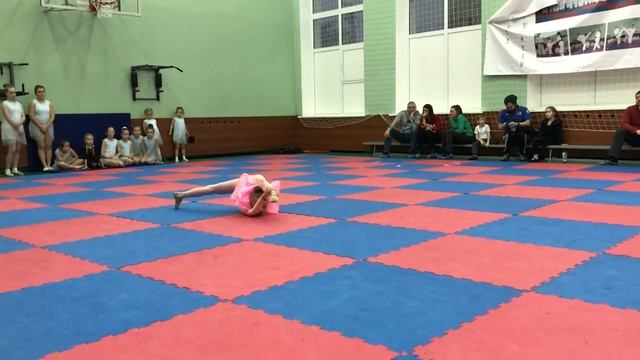 цирковая студия Авангард смотреть онлайн