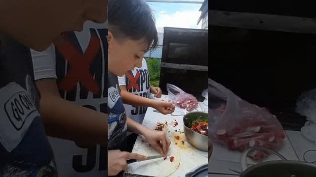 Готовим шашлык из куриного бедра. смотреть онлайн