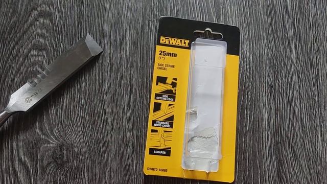 Стамеска с лезвием с дополнительной режущей кромкой DEWALT DWHT0-16065 смотреть онлайн