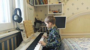 029 За городом качки плывут