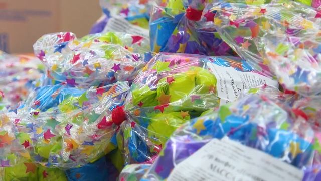 Магазин низких цен «Светофор» поможет подготовиться к праздникам без лишних трат смотреть онлайн