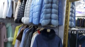 Шикарный  магазин  кожи в Махмутлар , большой  выбор верхней одежды,  сумок, ремней и т д