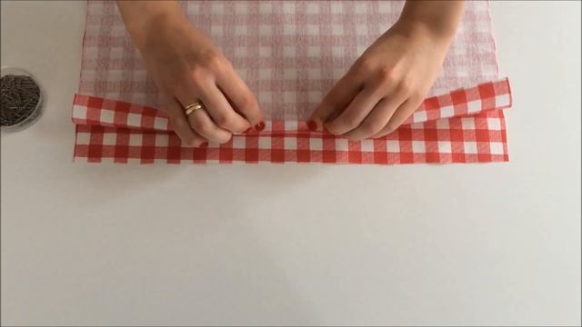 DIY Наволочка за 10 минут // Pillow Case In 10 Min
