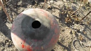 Как безопасно разобрать газовый баллон.\We cut the balloon safely