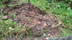 Небитый фундамент в лесу. Шурф и супер находки! 1 Серия