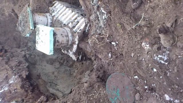 Демонтаж Септика "Танк-2,5" с промежуточным колодцем и двумя инф смотреть онлайн