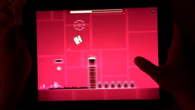 Geometry Dash ИГРАЕМ ! ;-) на iPad смотреть онлайн