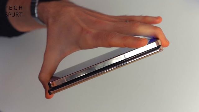 Смартфоны Vivo V23 и V23 Pro: изменяющийся цвет корпуса, 2 селфи-камеры 50-МП, 5G. Дизайн iPhone 13