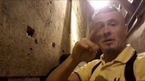 #32) Deaf. Иерусалим подземная часть стены плача. (Глухих)