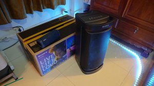 រីករាយថ្ងៃឈប់សម្រាកជាមួយ Sony SRS XP700 | Unboxing