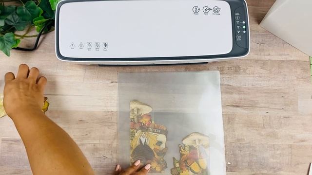 Making a 3D Cover using a Laminator | Review & Tutorial смотреть онлайн