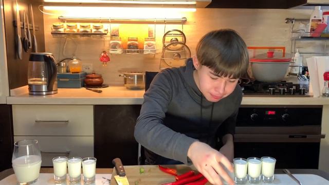 ОСТРО:Я СЪЕЛ ПЕРЕЦ ЧИЛИ! смотреть онлайн