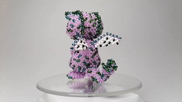 Дракон Питахайя. Игрушки амигуруми из бисера.