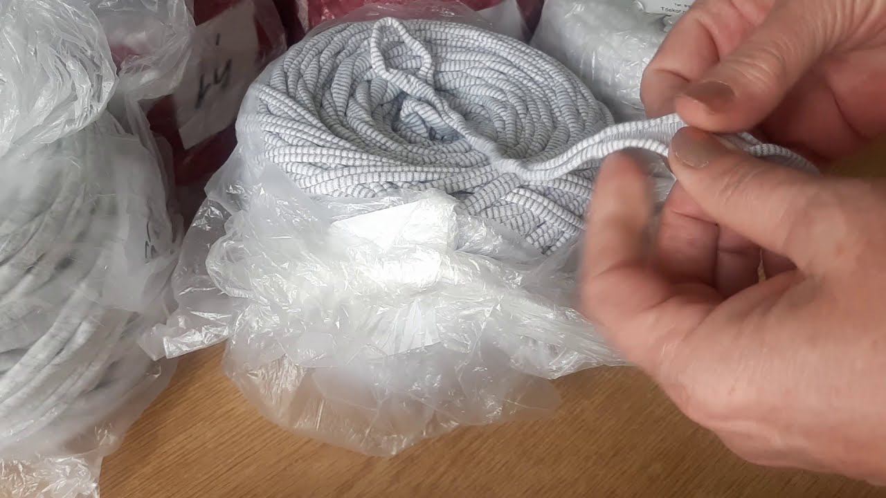 Распаковка посылки с трикотажной пряжей. смотреть онлайн