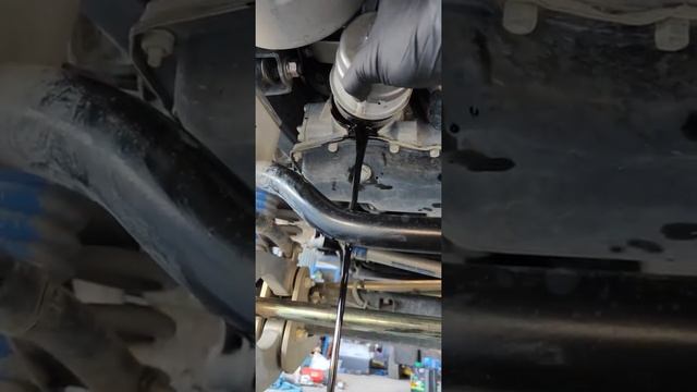 V8 Diesel Landcruiser Oil Filter Removal