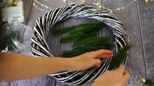 Декорируем Новогодний венок из лозы. Рождественский веночек на дверь