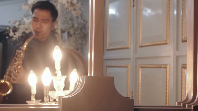 Flashlight - Jessie J (Saxophone Cover by Desmond Amos) смотреть онлайн