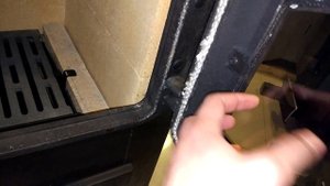 Раскрутил отопительную, колпаковую печь Герма, от Термофора, чтоб посмотреть: что там внутрях то?