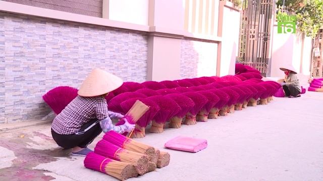 50 000 ароматических палочек в день делают в этой вьетнамской деревне смотреть онлайн