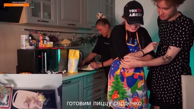 КУКИНГ СТРИМ С АКУЛИЧ И ЕЕ МАМОЙ / АКУЛИЧ И КОРЕШ смотреть онлайн