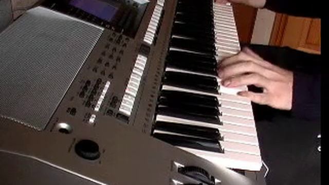 Я тебя никогда не забуду! Живая игра на синтезаторе смотреть онлайн