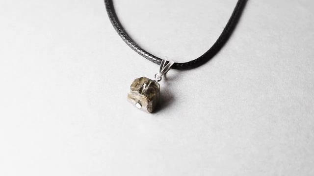 Пирит самородок, серебро, кулон, 976КЛП смотреть онлайн