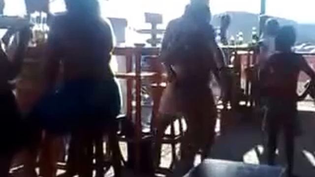 Застукал свою девушку с другим смотреть онлайн