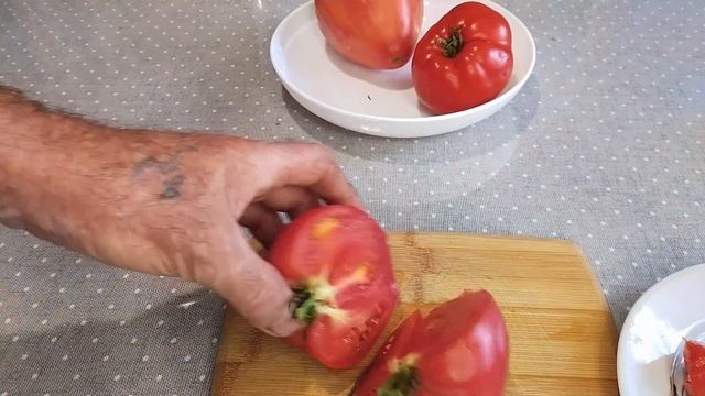 Отчёт-дегустация томатов Тайга, Красномордина, Лось, Микадо розовый и Розовое сердце зебры смотреть онлайн