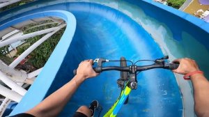 ESCAPING FROM ANGRY SECURITY In ABANDONED WATER PARK ( Epic Action POV )