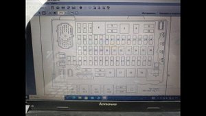 FREIGHTLINER Columbia CL1 2004г. Коробка не включается.