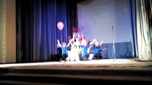 Танец"Замечательное слово мир"-в исполнении учеников ЧСШ_2