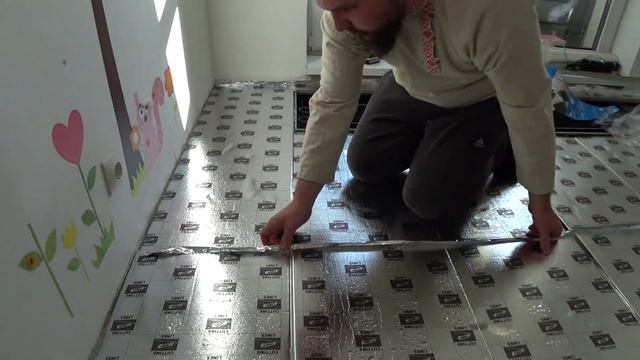 Подложка Arbiton Aquastop. Как правильно укладывать подложку под ламинат своими руками. #подложка смотреть онлайн