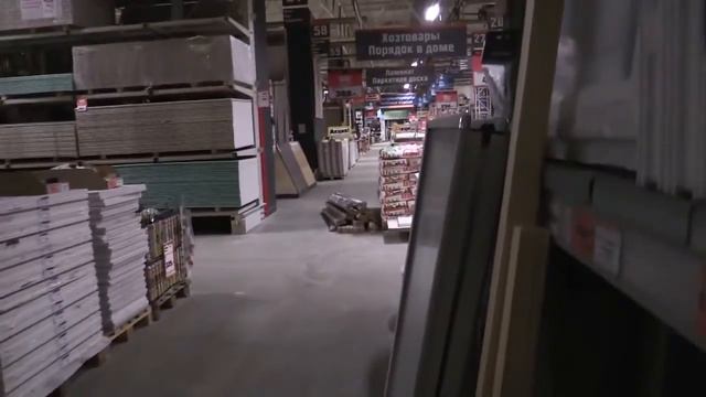 ChebuRussiaTV | НОЧЬ В ЗАКРЫТОМ ГИПЕР МАРКЕТЕ OBI смотреть онлайн