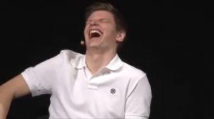 смех Андрея Аршавина