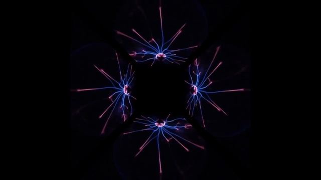 Молния. Видео для 3D голограммы смотреть онлайн