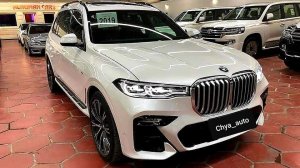 2020 BMW X7 xDrive50i - самая мощная версия гигантского внедорожника!