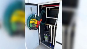 ДОМ на КОЛЁСАХ из Машины Скорой Помощи! Мы сделали ЭТО!