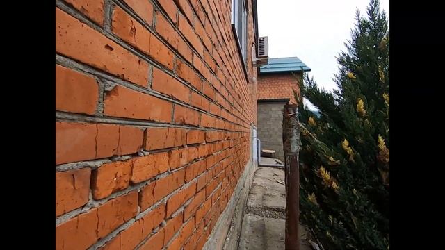 Кирпичный дом в Апшеронске Краснодарский край/общая площадь 75 кв.м./участок 6 соток/