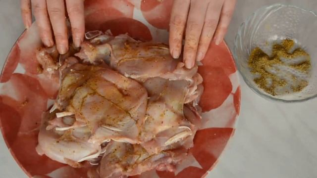 Куриные рулетики с грибами и сыром
