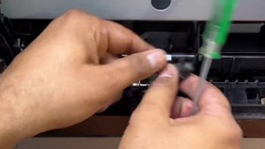 How to Fix HP LaserJet Pro 200 color MFP M276n Paper Jam Error Tray 2 Feeder Roller Replacement?
