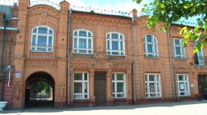 "По улочкам Бийска": магазин купца Осипова (Бийское телевидение)