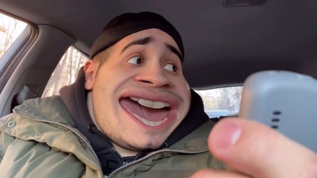 ДеД Ахмед и Асланчик. Асланчик в Москве. Серия 9 смотреть онлайн