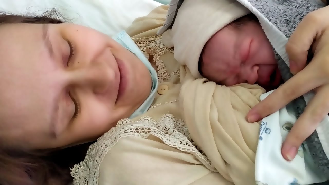 Влог с родов юли годуновой. Мои роды от начала до конца я родила я в роддоме elli di. Это мои роды. Мои роды от начала до конца я родила я в роддоме elli di. Это мои роды.