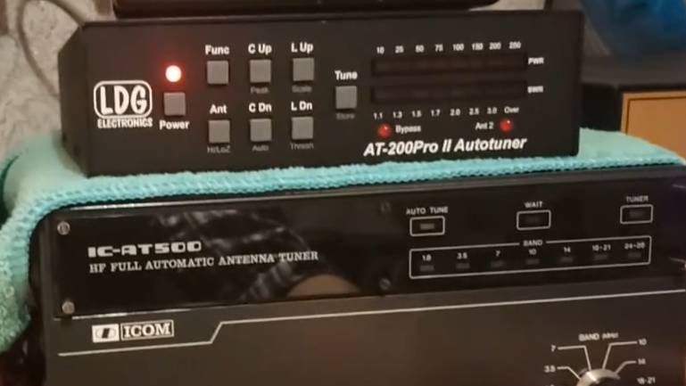 ICOM IC AT 500 и LDG AT-200 ProII сравнения