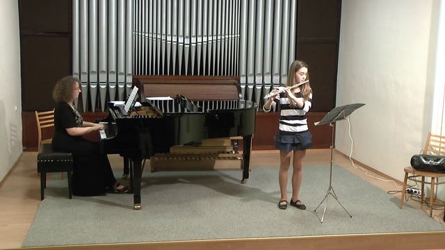 Eva Antálková hraje: A. Verstovskij - Mazurka смотреть онлайн