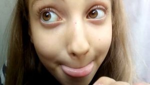 Шок!! Как закрутить ресницы если они прямые этот работает