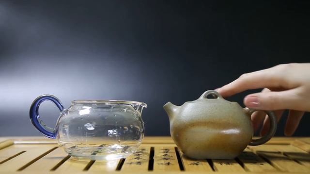 Чайник # 21653, исинская глина, дровяной обжиг, 176 мл./Teapot yixing clay wood firing 176 ml